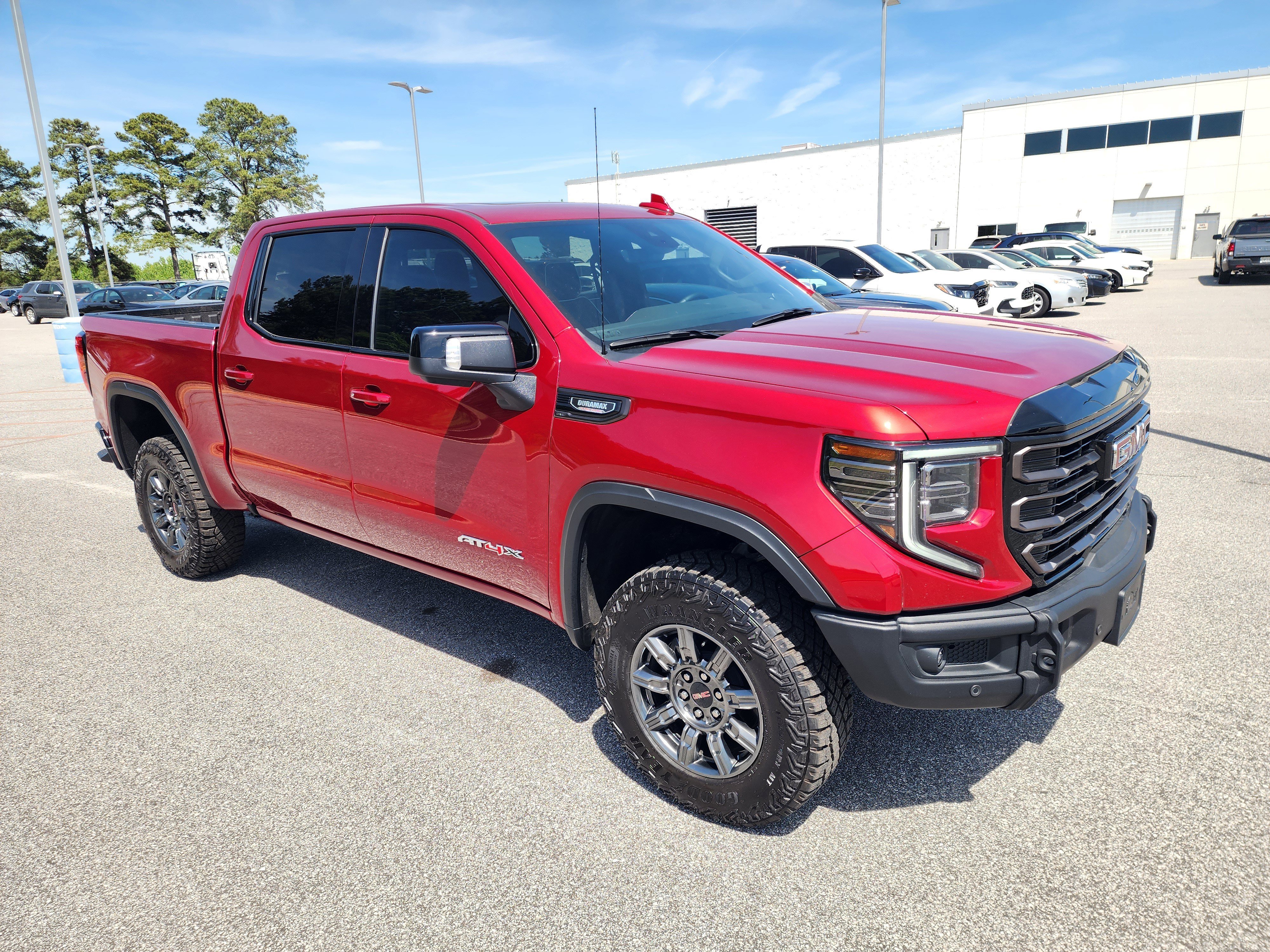 Used 2025 GMC Sierra 1500 AT4X AWD/4WD image 2
