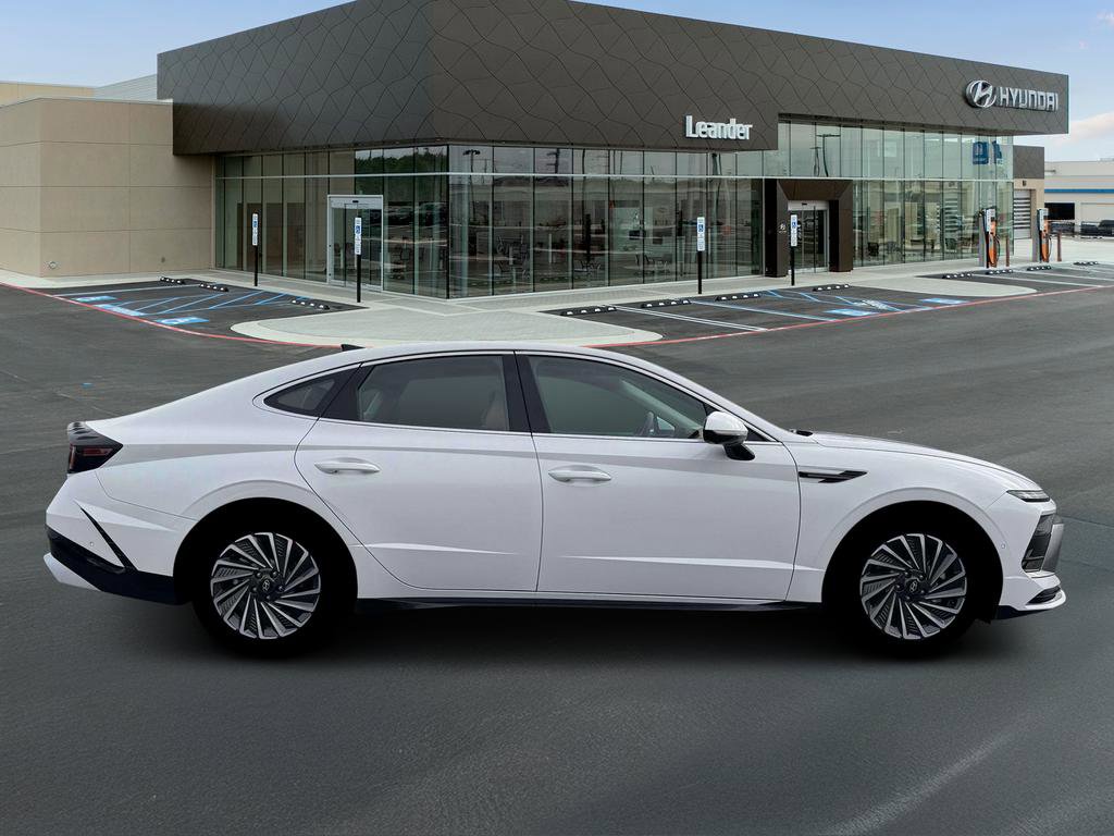 New 2026 Hyundai Sonata Limited image 9