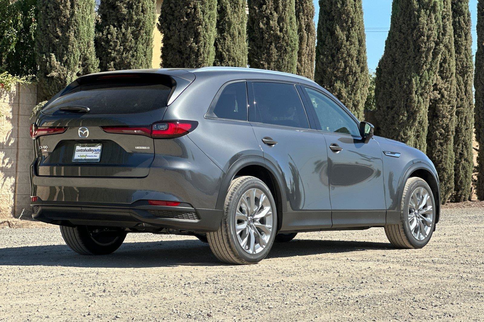 New 2026 MAZDA CX-90 3.3 Turbo w/ Preferred Package AWD/4WD image 4