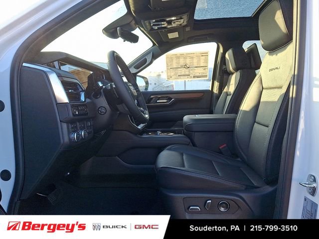 New 2026 GMC Yukon XL Denali w/ Denali Reserve Package image 10