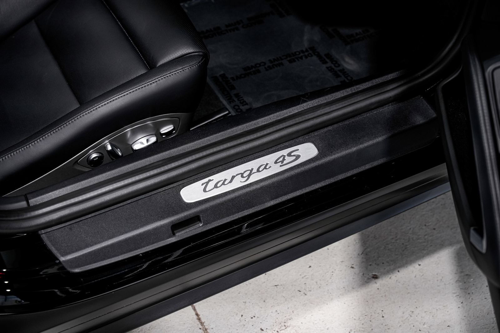 Used 2014 Porsche 911 Targa 4S AWD/4WD image 29