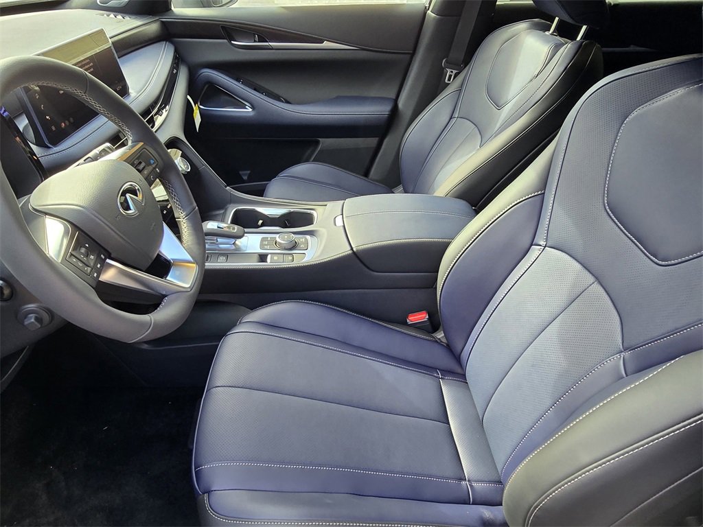 New 2026 INFINITI QX60 Sport w/ Dark Cargo Package image 19