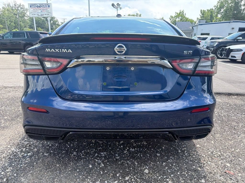Used 2019 Nissan Maxima SR FWD image 6