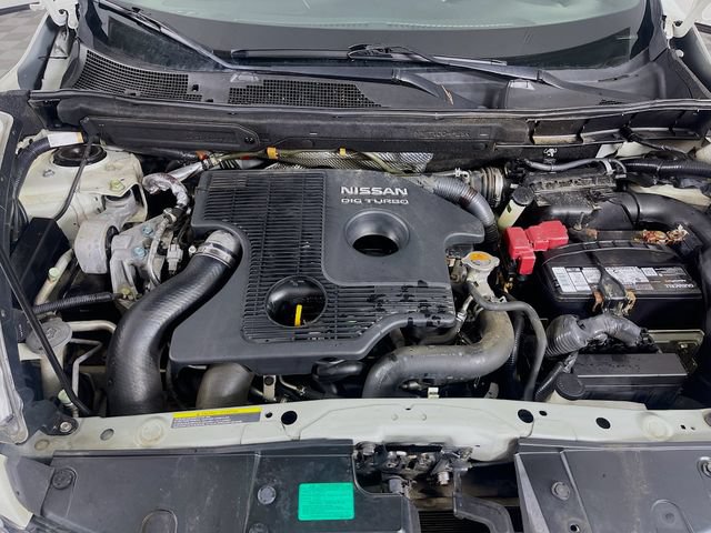 Used 2014 Nissan Juke SL FWD image 33