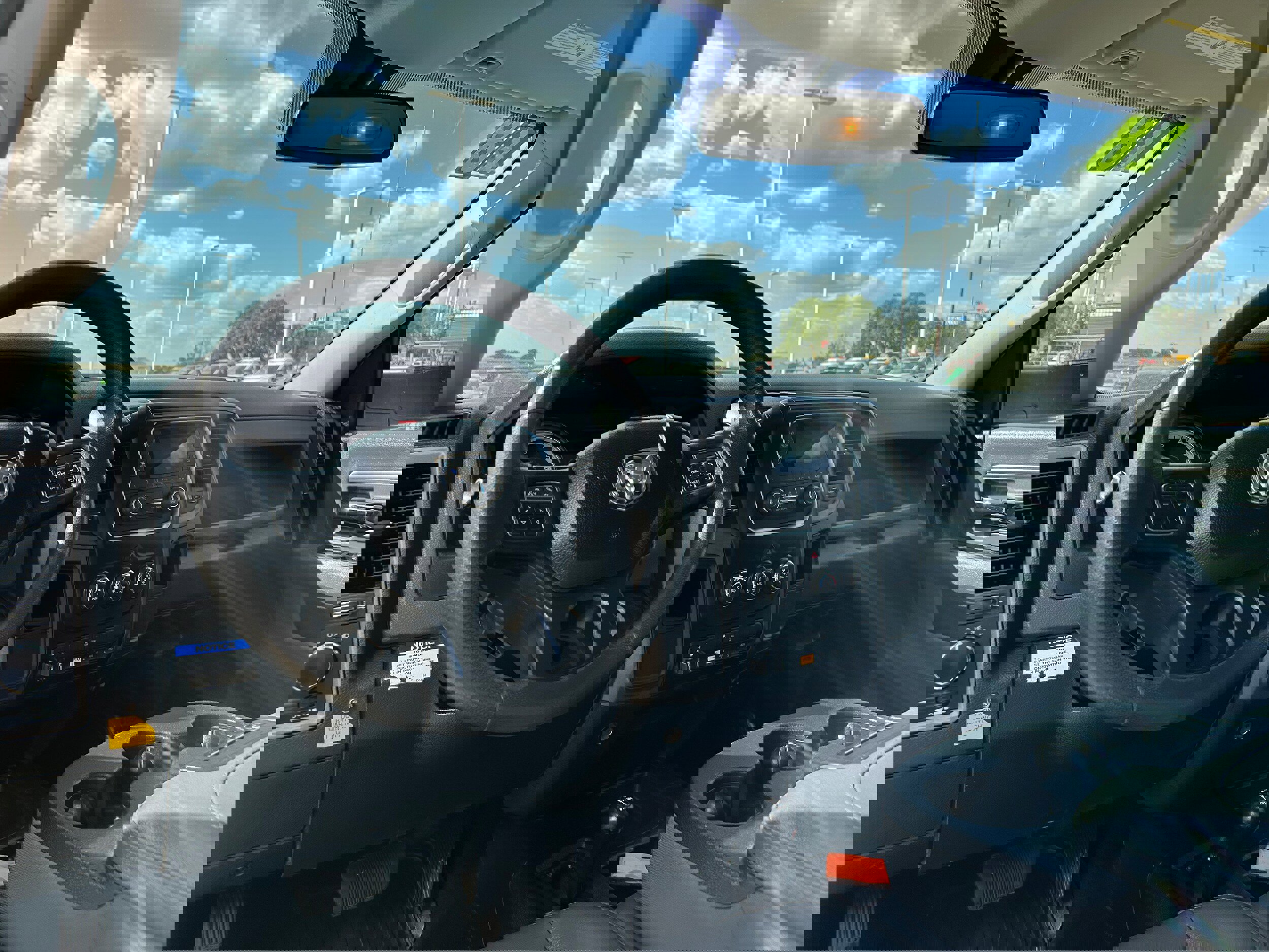 Used 2018 RAM 4500 Tradesman w/ Power & Remote Entry Group image 8