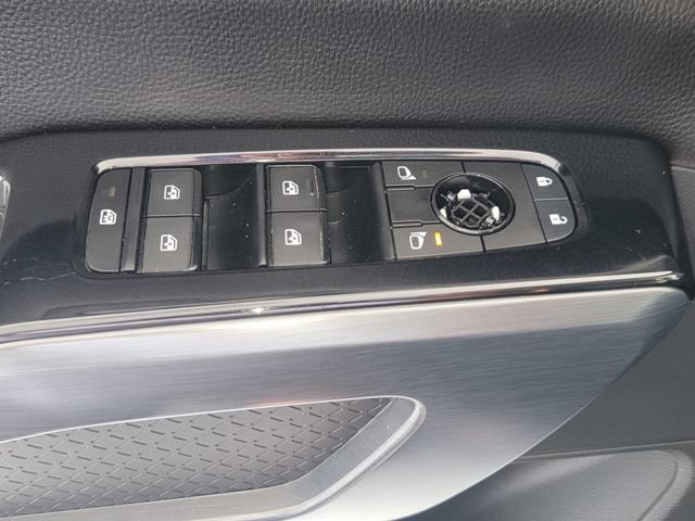 Used 2024 Nissan Pathfinder SL AWD/4WD image 31