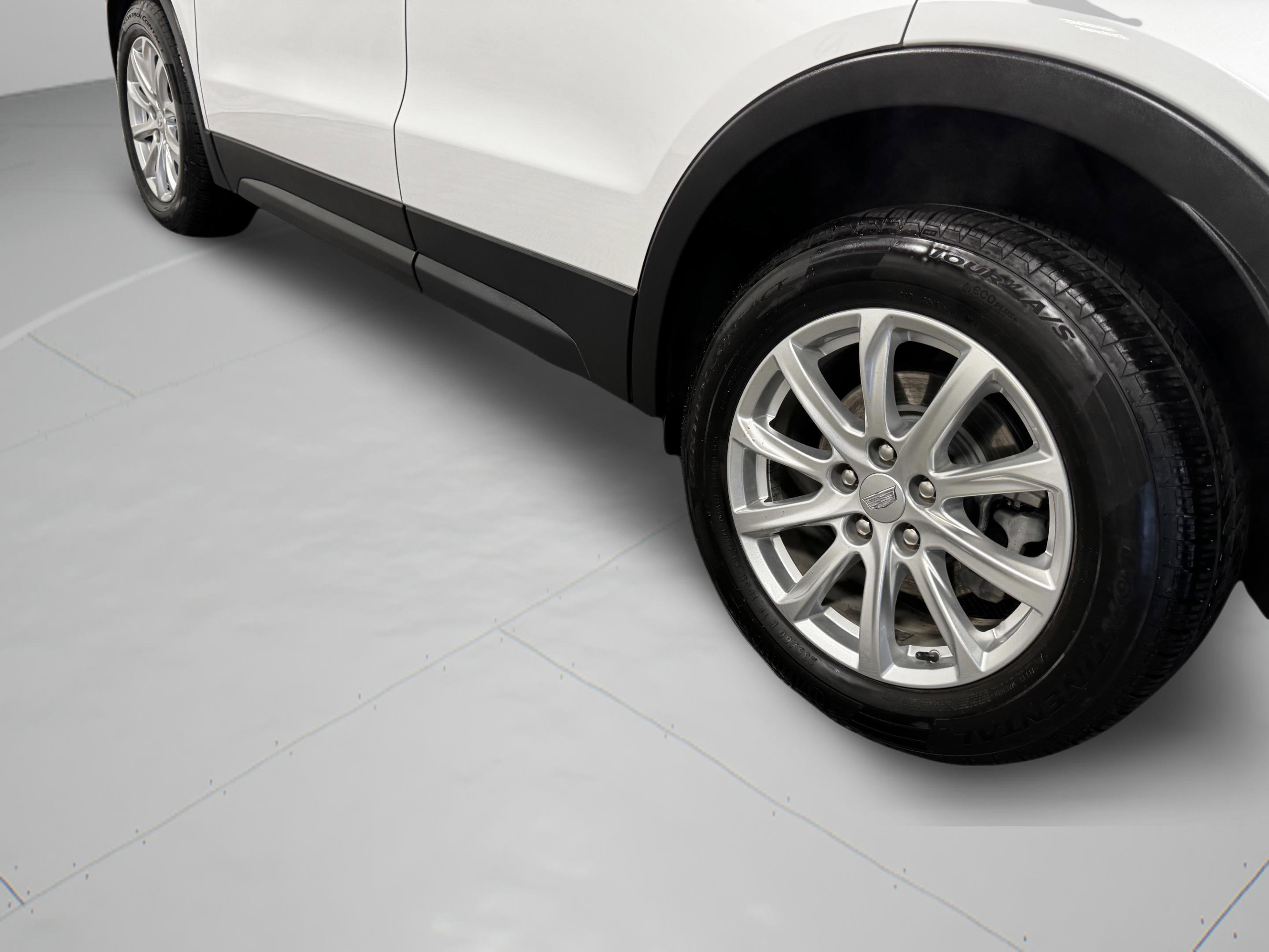 Used 2022 Cadillac XT4 Luxury w/ Driver Awareness Package FWD image 50