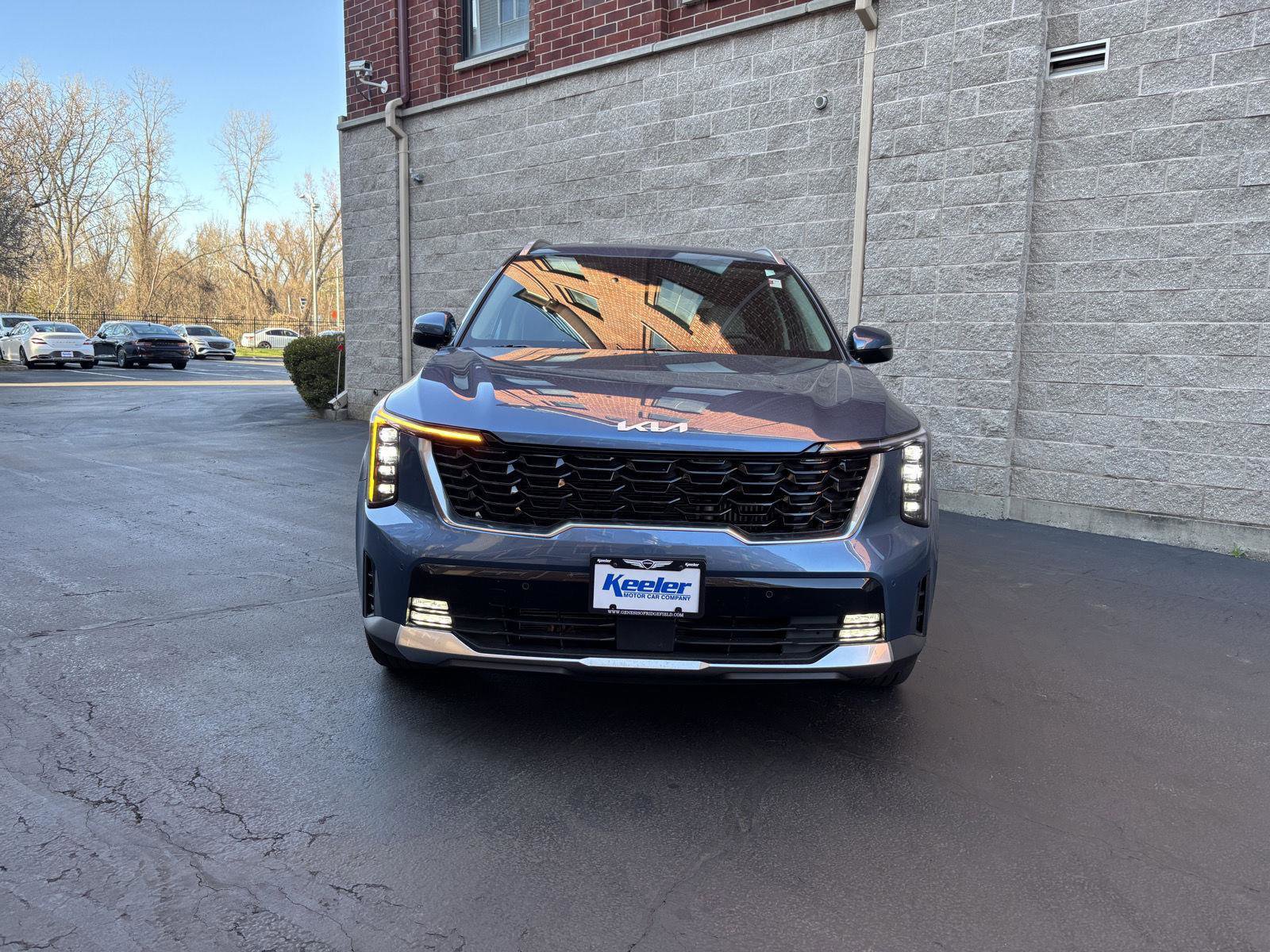 Used 2025 Kia Sorento EX image 5
