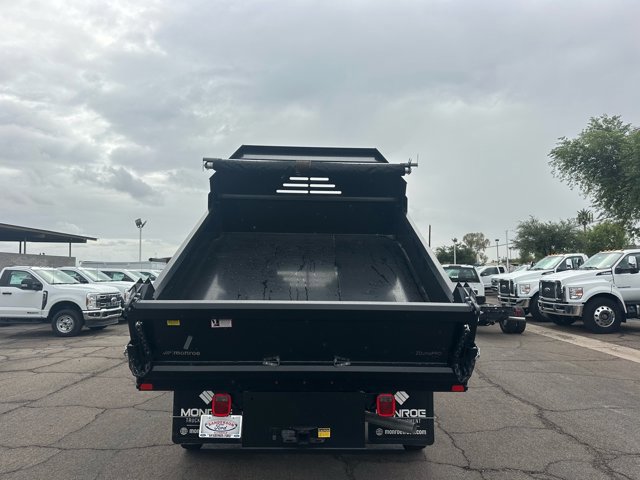 New 2025 Ford F550 4x4 Regular Cab Super Duty image 8