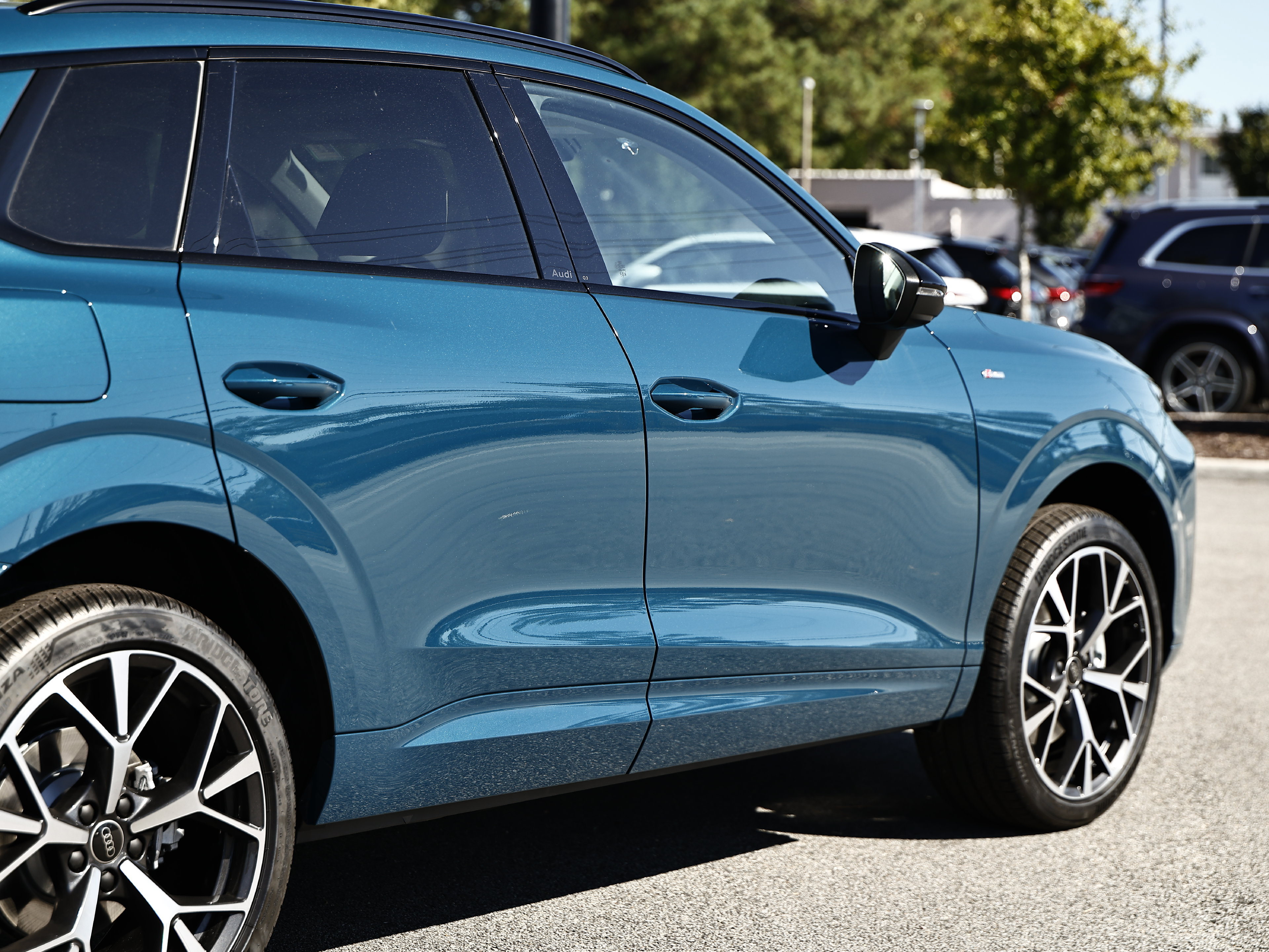 New 2026 Audi Q3 quattro 2.0T AWD/4WD image 7
