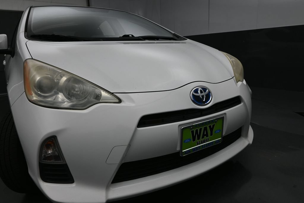 Used 2013 Toyota Prius C Two FWD image 3