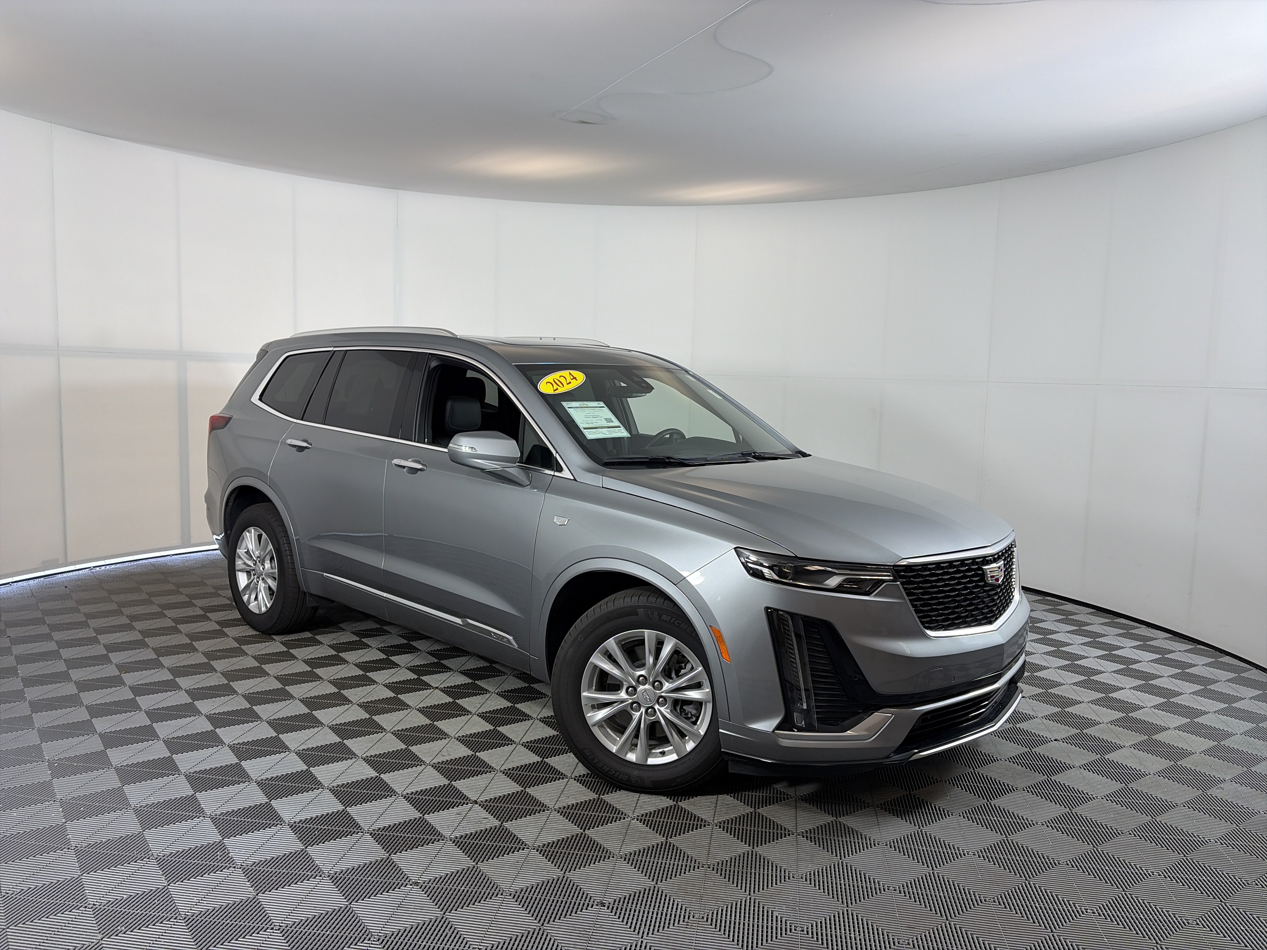 Certified 2024 Cadillac XT6 Luxury