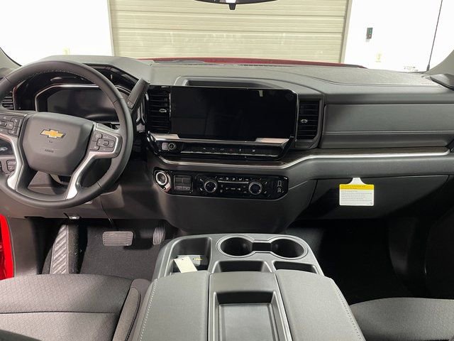 New 2026 Chevrolet Silverado 1500 LT AWD/4WD image 13