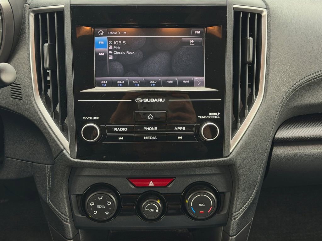 Used 2018 Subaru Crosstrek 2.0i Premium w/ Eyesight System image 13