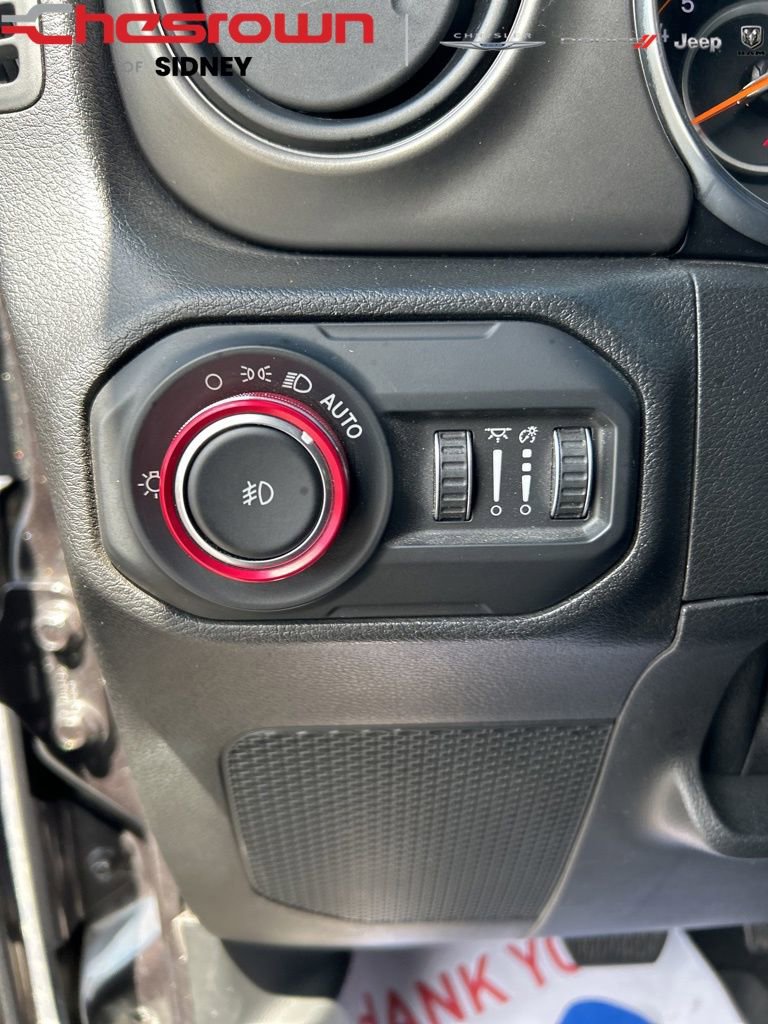 Used 2021 Jeep Wrangler Unlimited Sport image 23