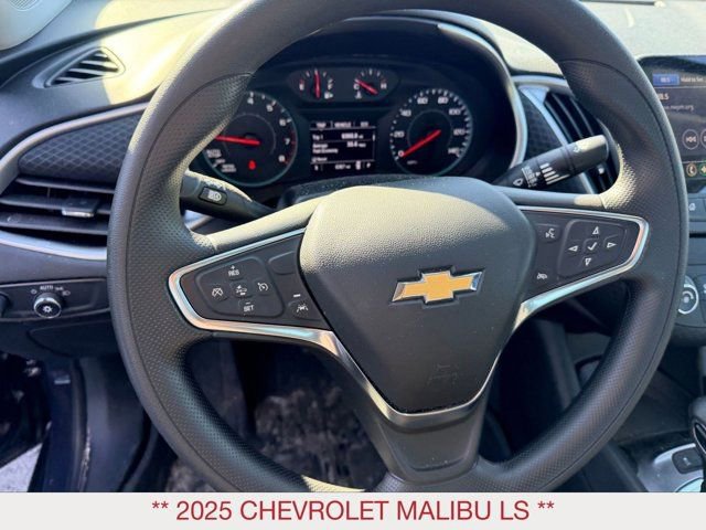 Used 2025 Chevrolet Malibu LS image 13