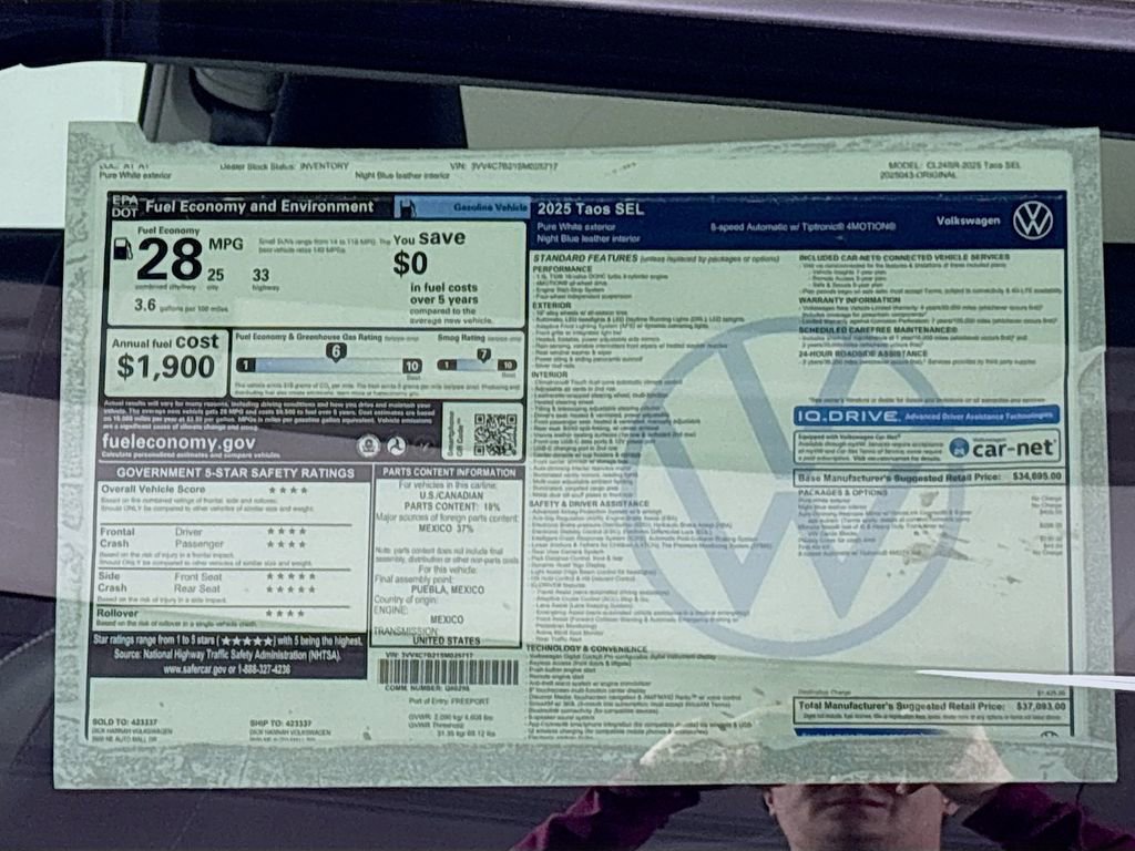 New 2025 Volkswagen Taos SEL image 25