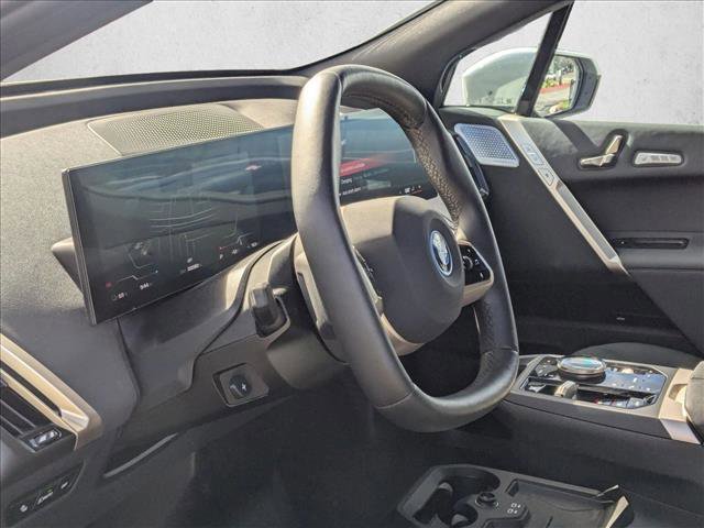 Used 2024 BMW iX M60 image 3