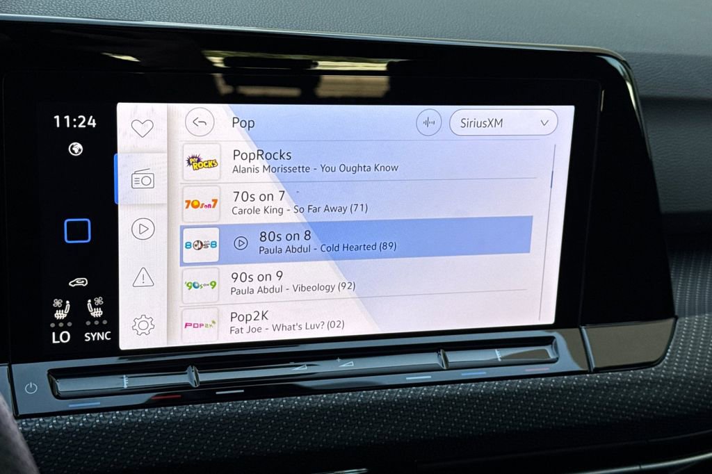 Used 2024 Volkswagen Golf R image 22