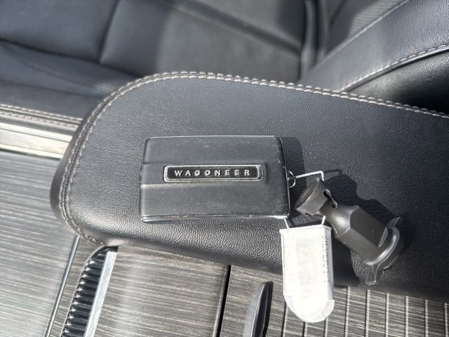Used 2024 Jeep Wagoneer L Series II w/ Flexible Seating Group image 66