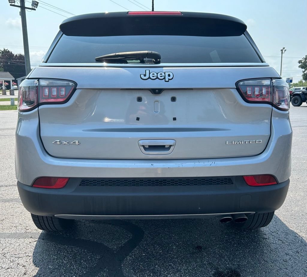 Used 2022 Jeep Compass Limited AWD/4WD image 38
