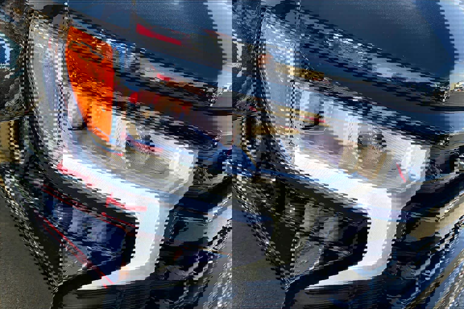 Used 2024 Chevrolet Silverado 1500 LT Trail Boss w/ Convenience Package II image 28