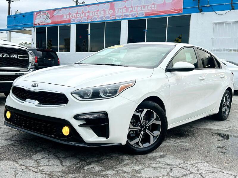 Used 2021 Kia Forte LXS image 1