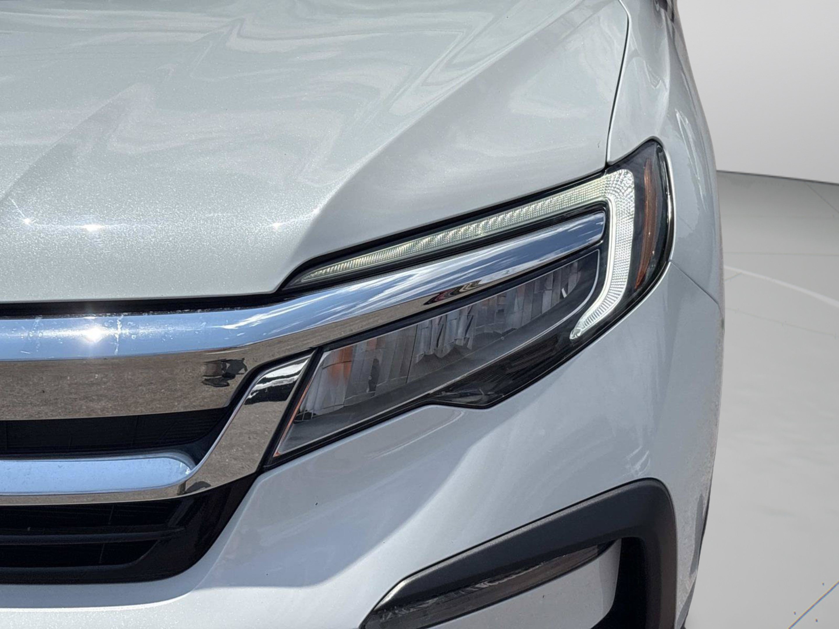 Used 2020 Honda Pilot Touring image 36