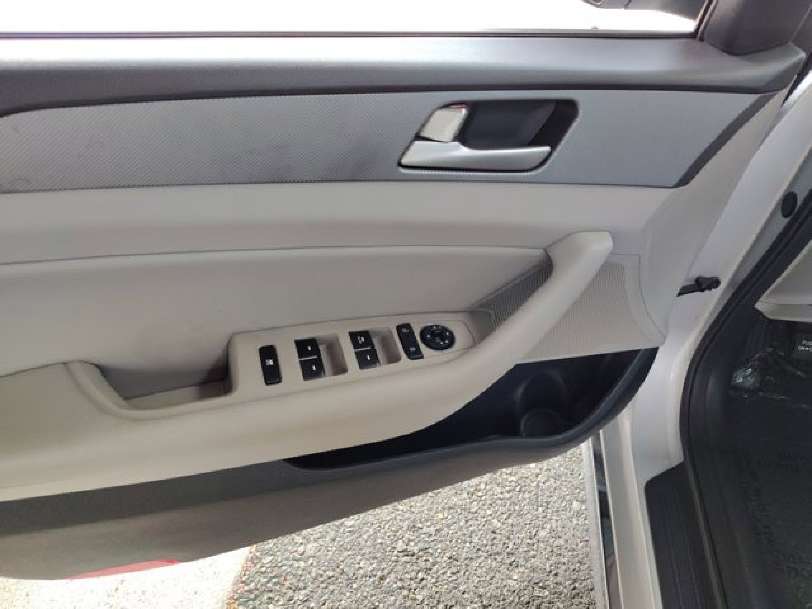 Used 2016 Hyundai Sonata SE image 19