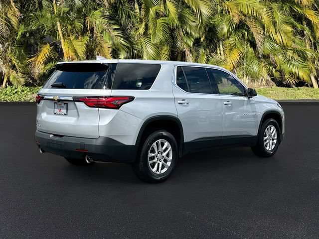 Used 2022 Chevrolet Traverse LS FWD image 4