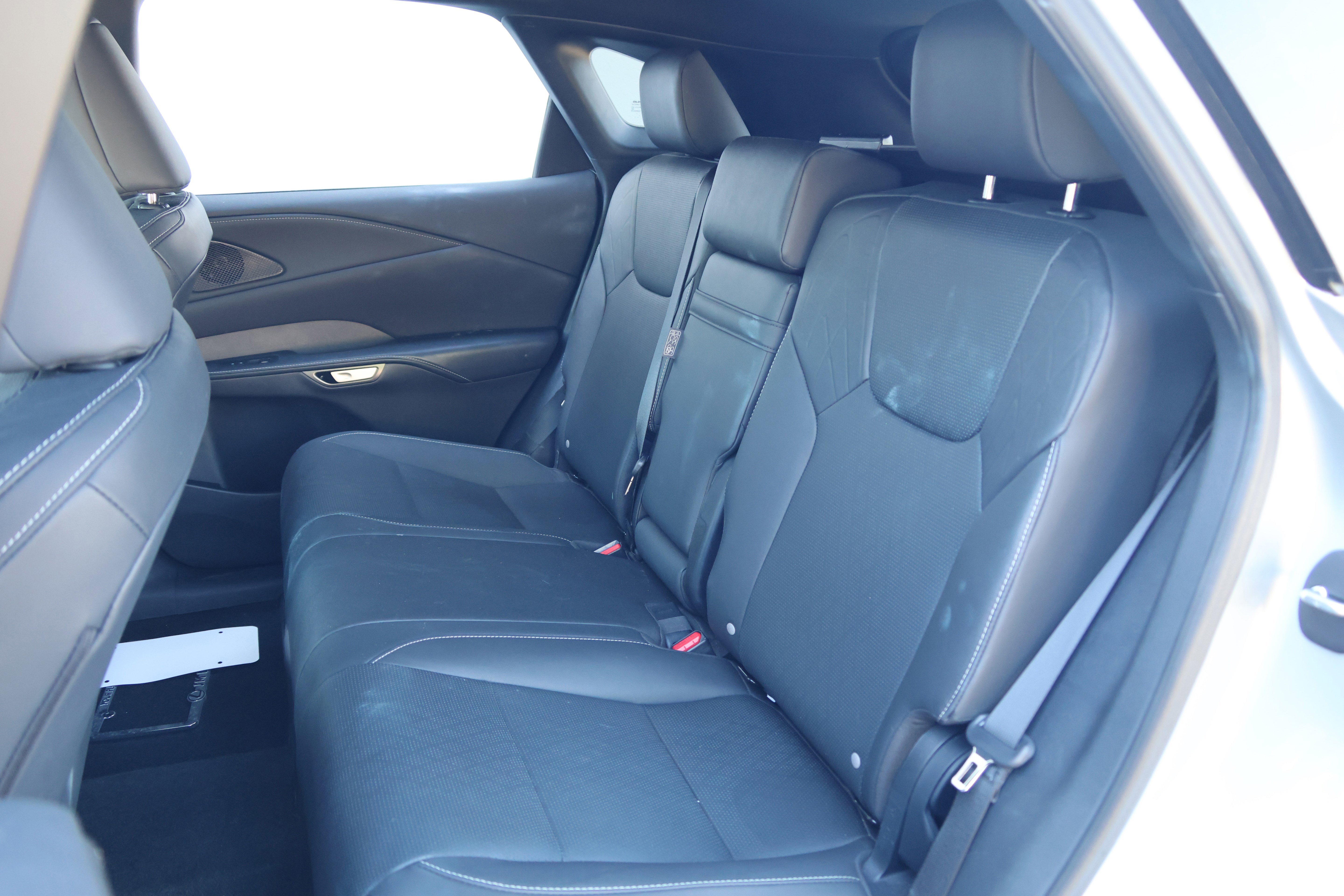 Used 2024 Lexus RX 350 Premium Plus w/ Convenience Package FWD image 36