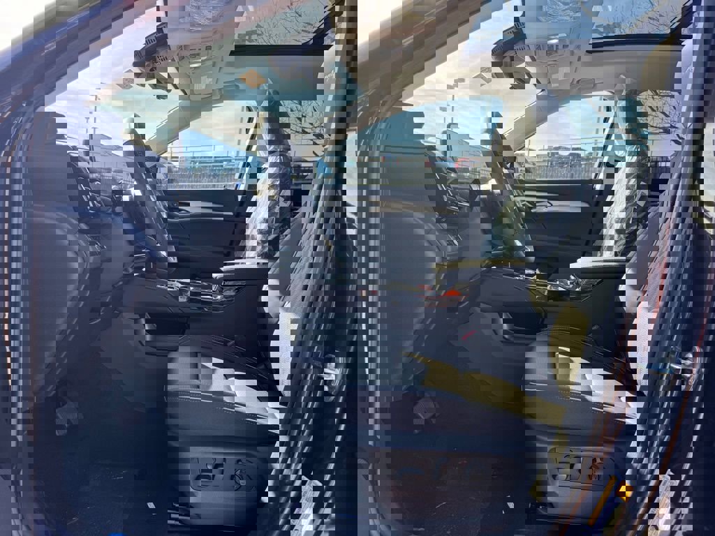 New 2026 Buick Envision Avenir image 21