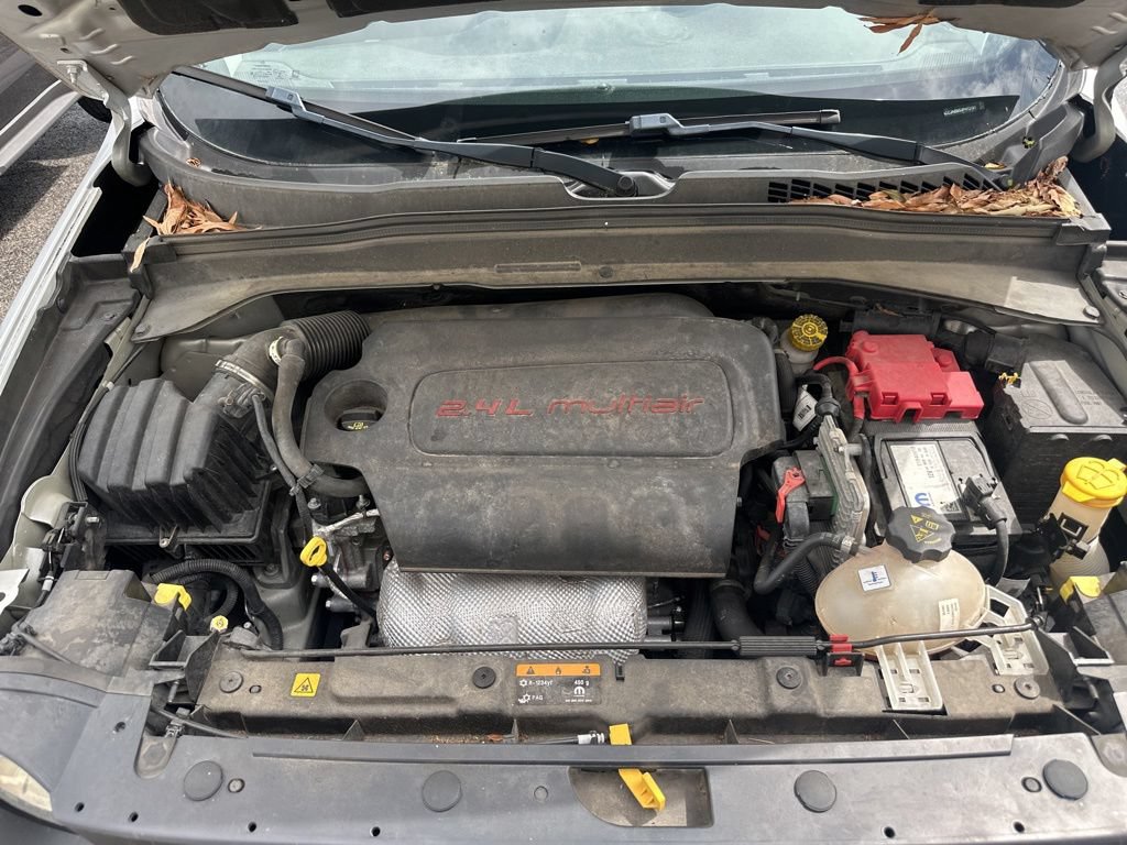 Used 2018 Jeep Renegade Latitude w/ Popular Equipment Group FWD image 10