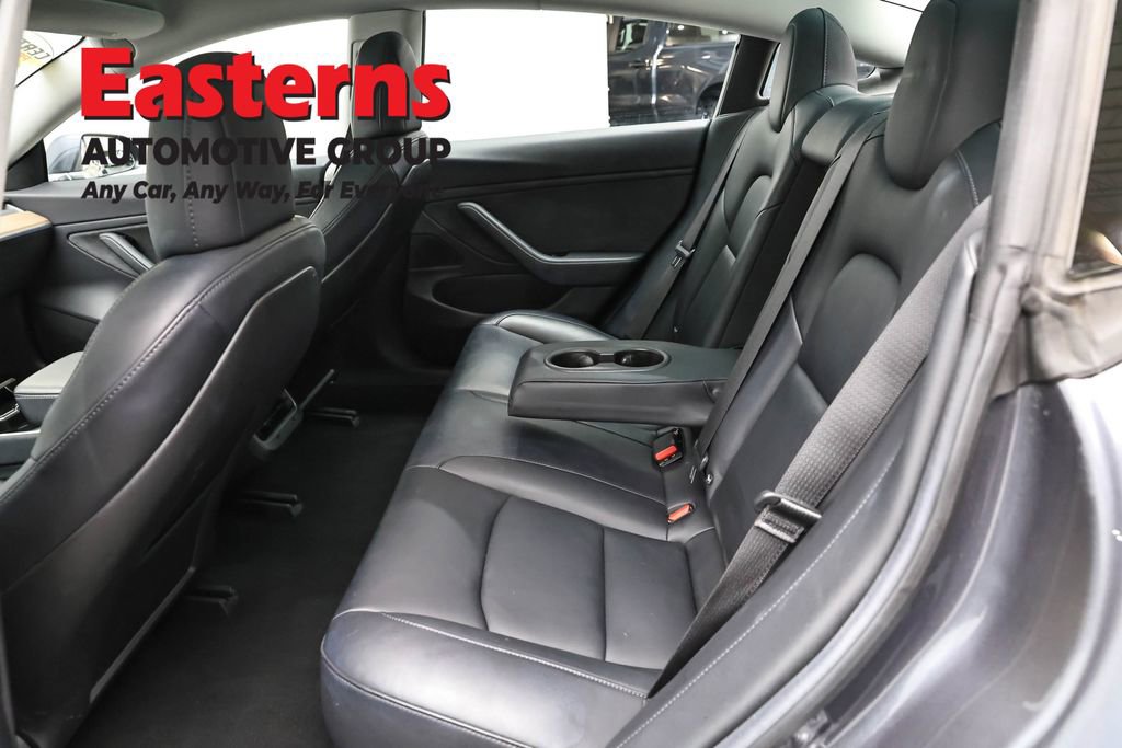 Used 2018 Tesla Model 3 Long Range RWD image 16