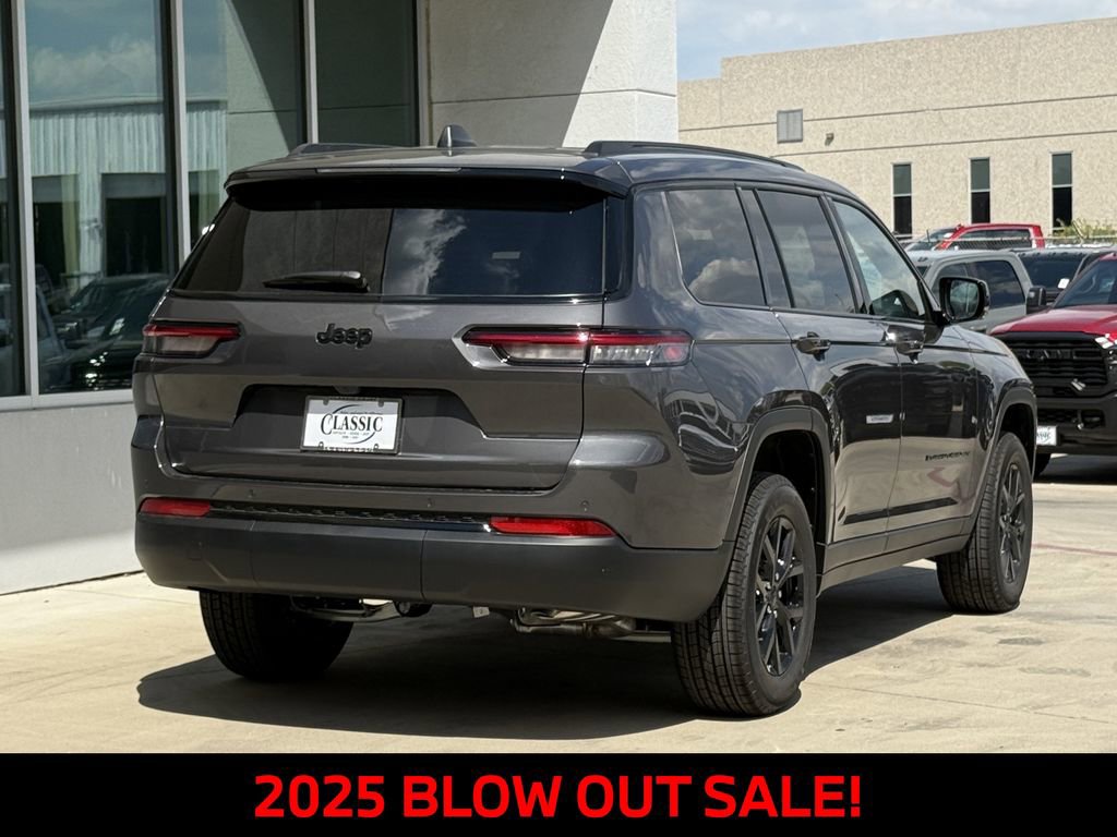 New 2025 Jeep Grand Cherokee L Altitude image 4