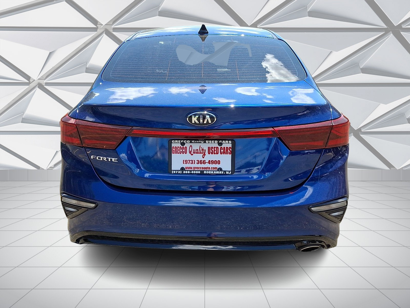 Used 2020 Kia Forte LXS FWD image 9