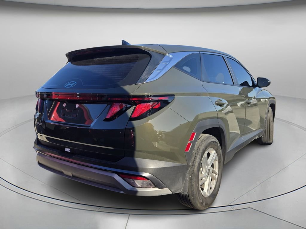 Certified 2026 Hyundai Tucson SE image 5