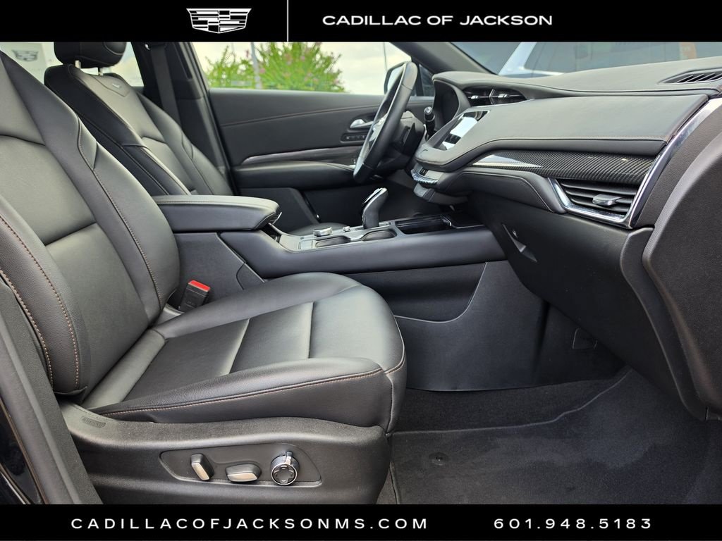 Certified 2023 Cadillac XT4 Sport FWD image 28