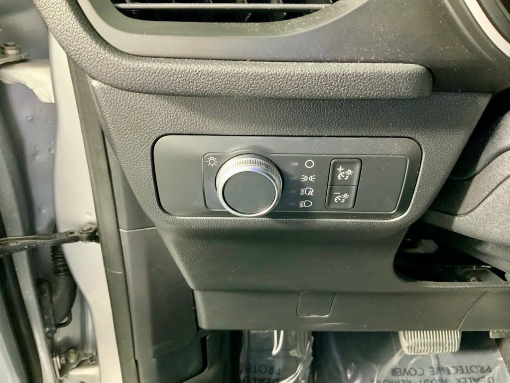 Used 2020 Ford Escape SE image 23