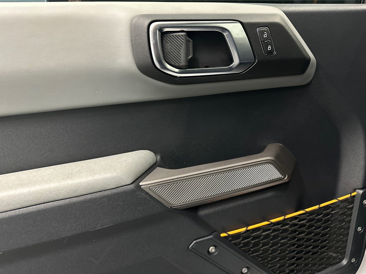 Used 2022 Ford Bronco Badlands image 35