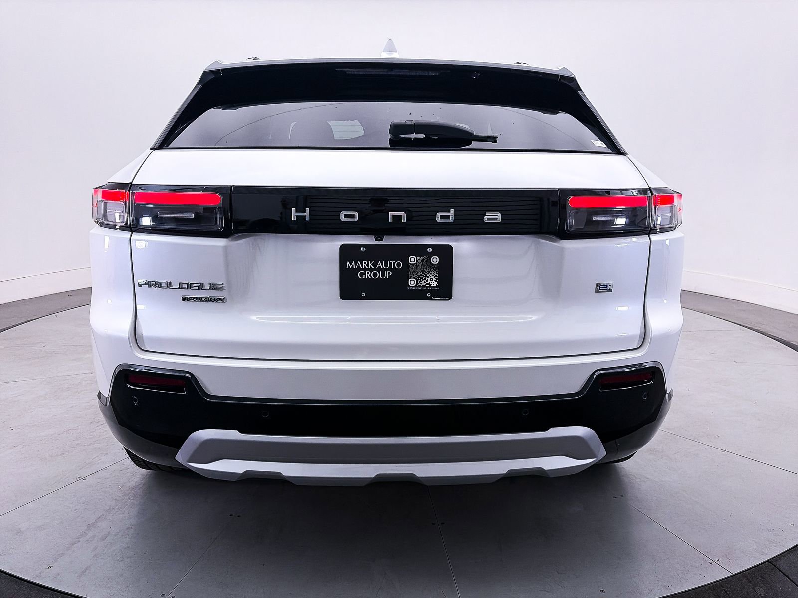 Used 2024 Honda Prologue Touring image 16