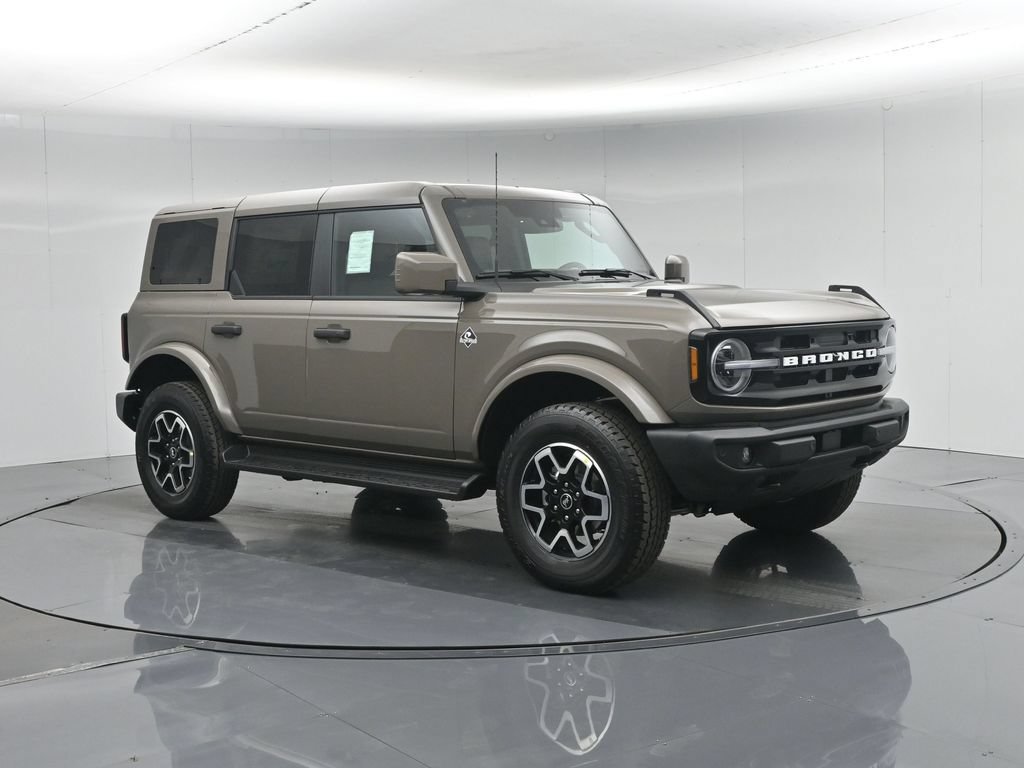 New 2026 Ford Bronco Outer Banks AWD/4WD image 6