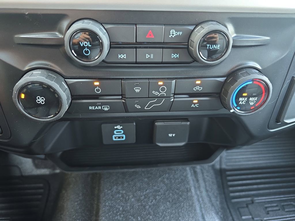 New 2026 Ford F350 XL image 29