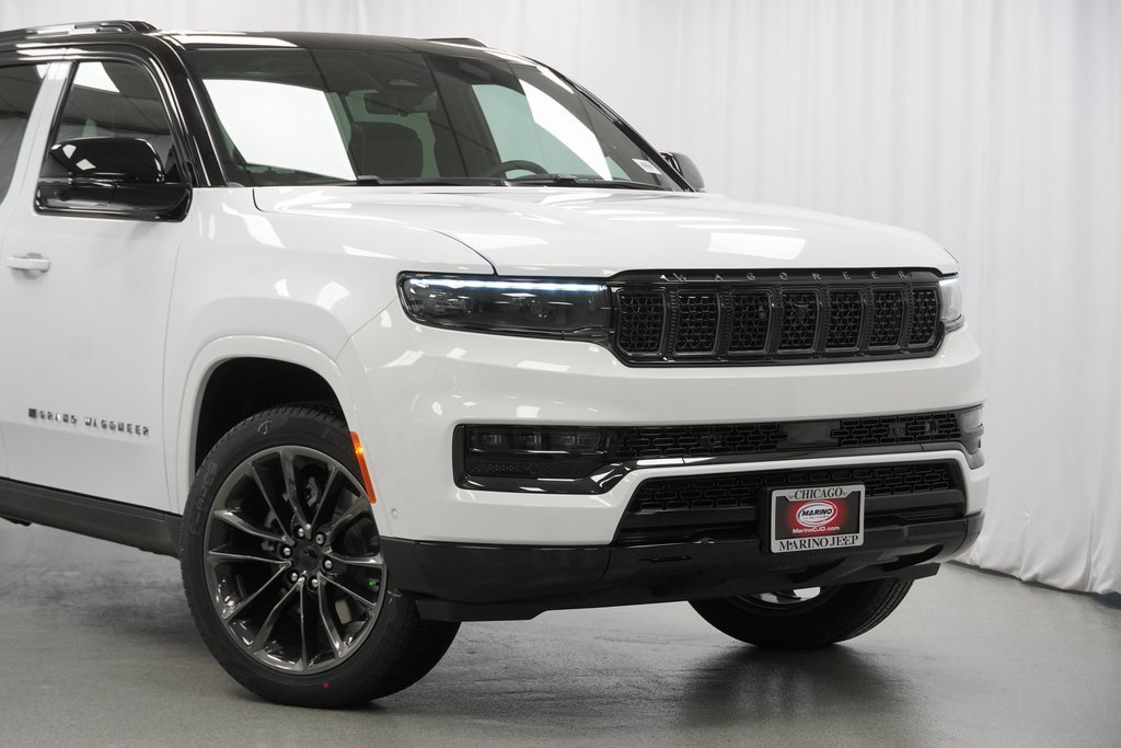New 2025 Jeep Grand Wagoneer Series III w/ Rear Seat Video Group 1 image 3