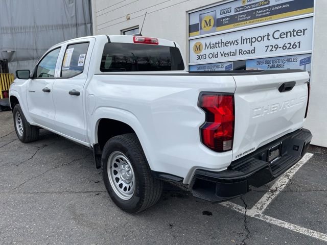 Used 2023 Chevrolet Colorado W/T image 3