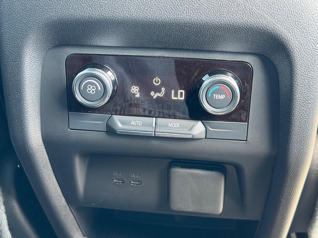 New 2026 Buick Enclave Sport Touring w/ Power Package image 16