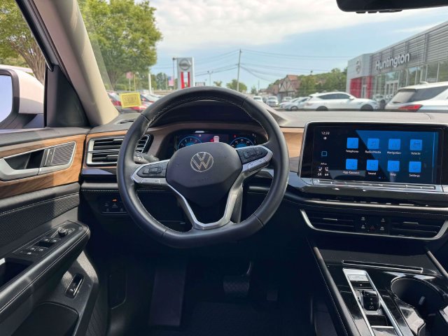 Certified 2026 Volkswagen Atlas SE w/ Panoramic Sunroof Package AWD/4WD image 14