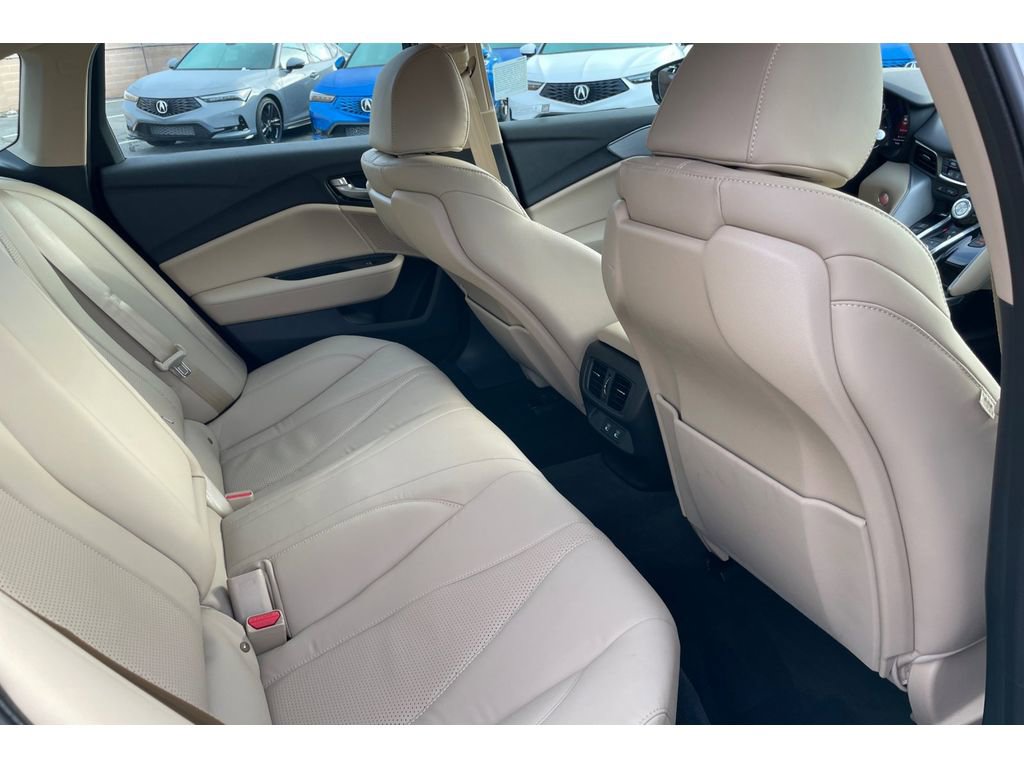 Certified 2025 Acura TLX w/ Technology Package image 16