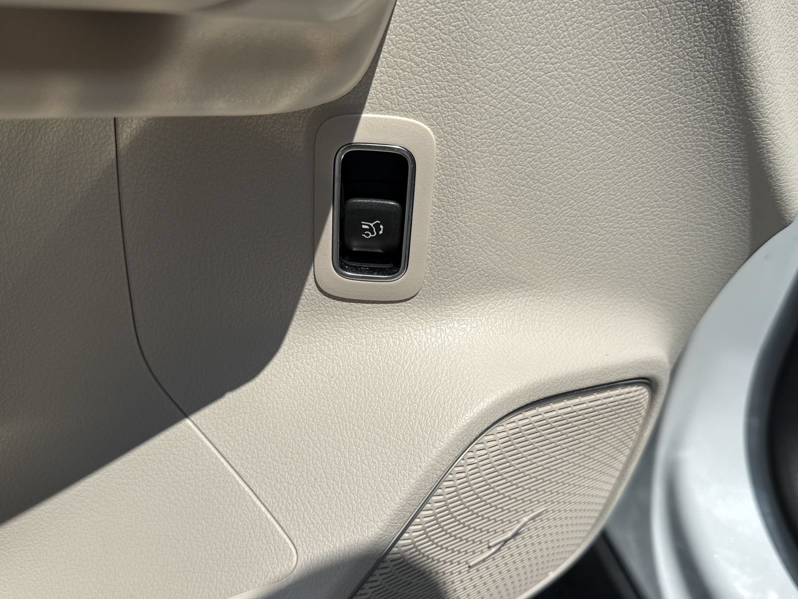 Certified 2023 Mercedes-Benz GLA 250 image 42