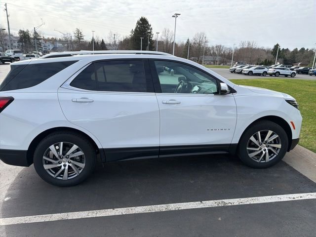 Used 2023 Chevrolet Equinox Premier w/ LPO, Floor Liner Package image 9